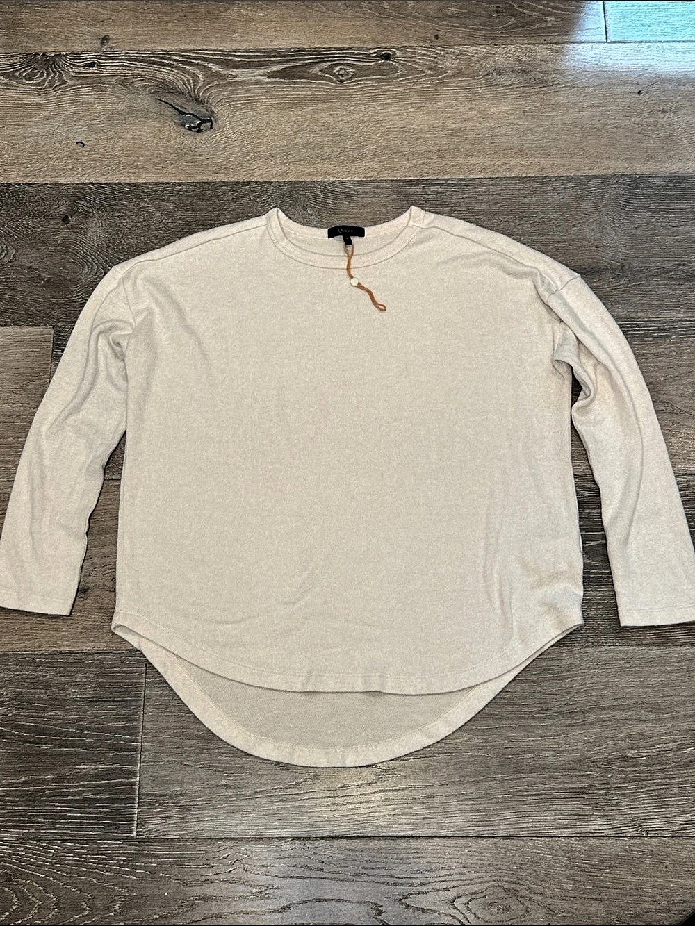 Quince SuperSoft Fleece Crew Long Sleeve Top in Cream Like New